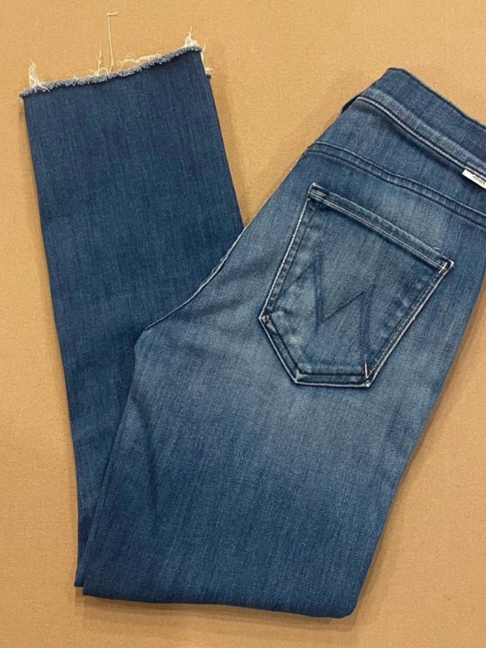 MOTHER Denim jeans mid rise dazzler crop fray squeeze it size 27 - Picture 2 of 12